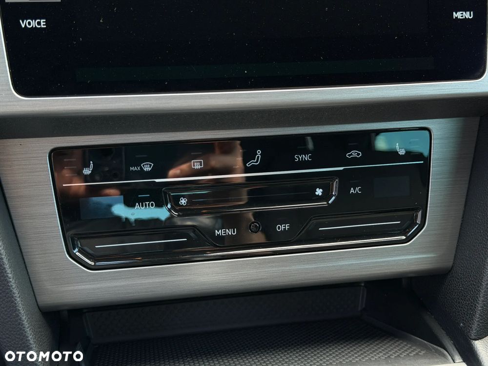 Volkswagen Passat 2.0 TDI EVO Elegance - 19