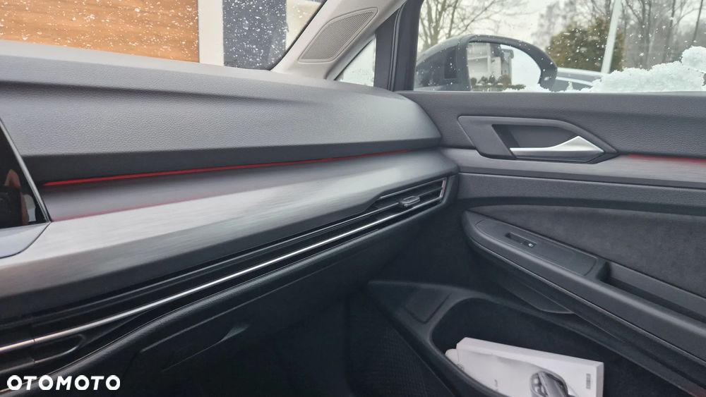 Volkswagen Golf 1.5 eTSI Style DSG - 29
