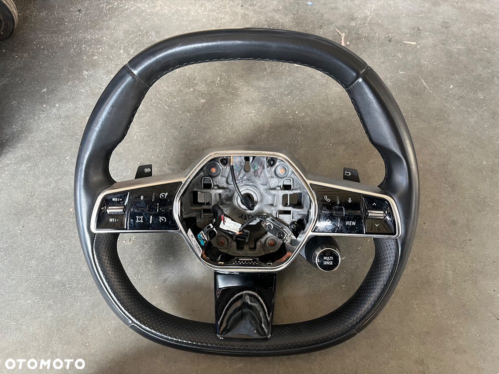 Kierownica skórzana Renault Megane V E-TECH - 1