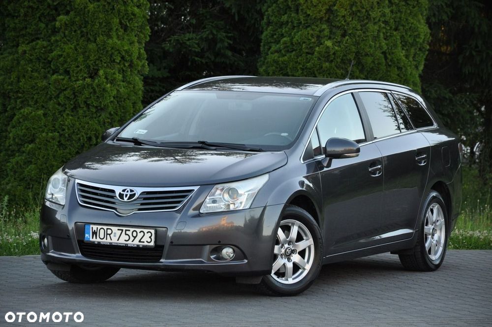 Toyota Avensis Touring Sports 1.8 Multidrive S Comfort