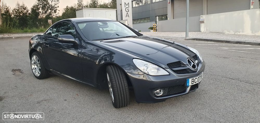 Mercedes-Benz SLK 200 BlueEFFICIENCY Roadster pur - 2