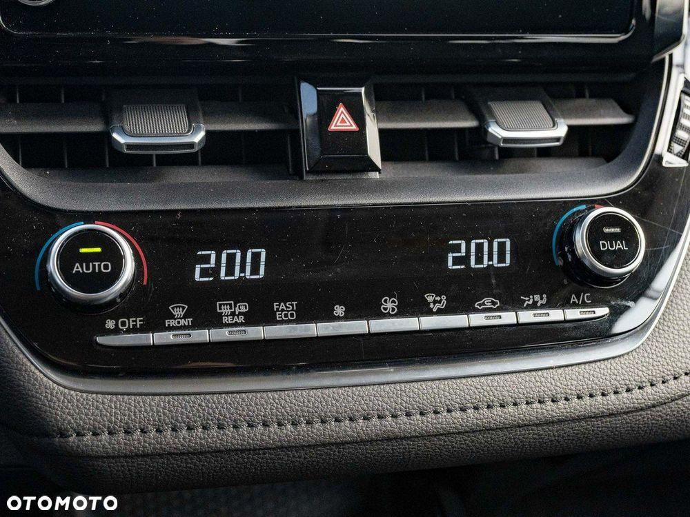 Toyota Corolla 1.5 Comfort - 18