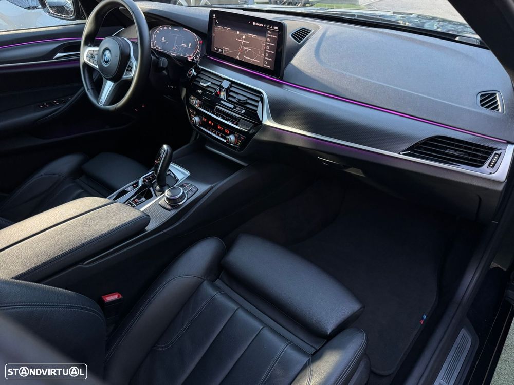 BMW 530 e Pack M - 18