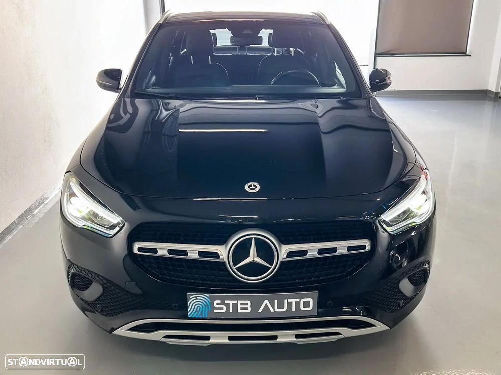 Mercedes-Benz GLA 250 - 11