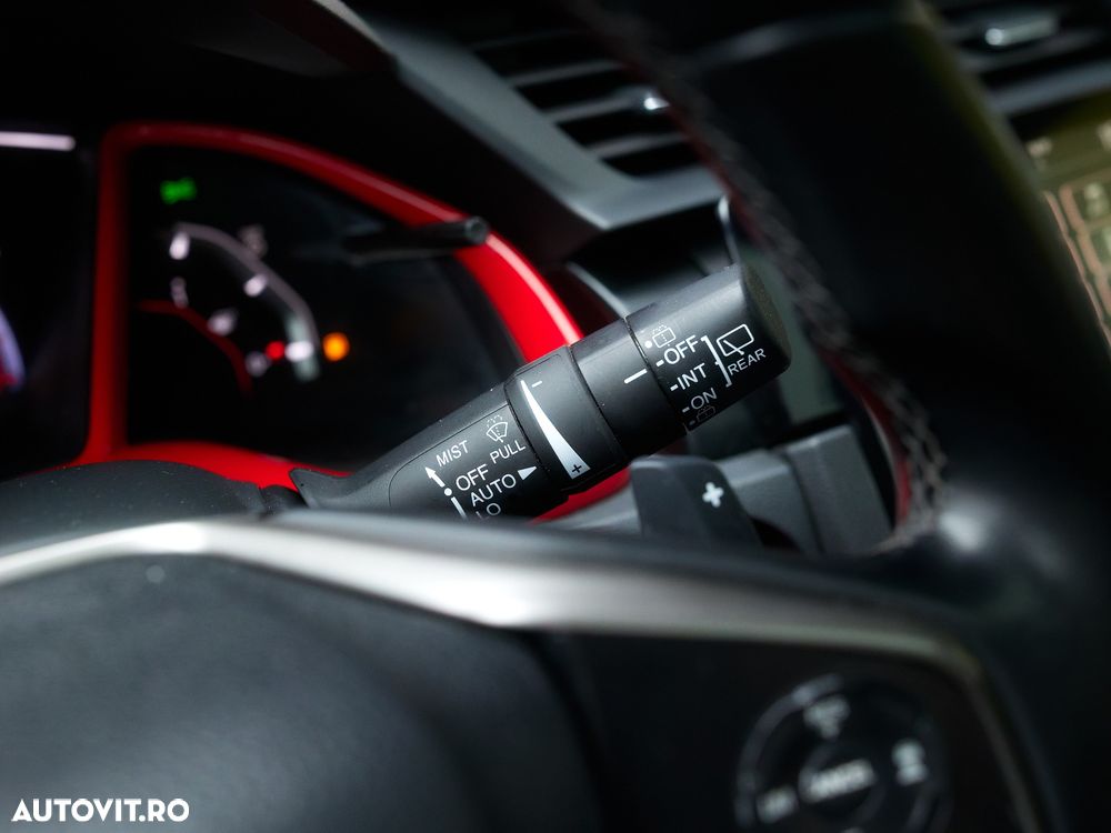 HONDA Civic 2020 — imagine 35