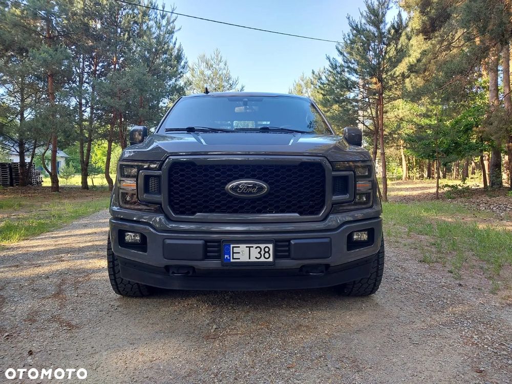 Ford F150 - 4