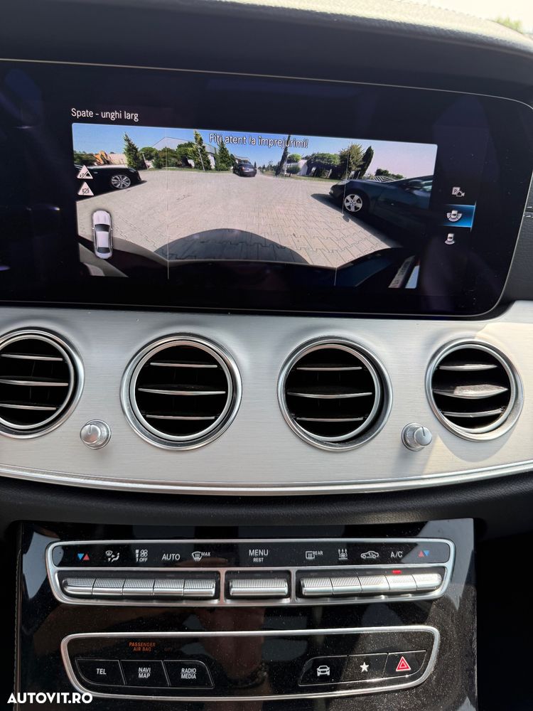 Mercedes-Benz E 300 9G-TRONIC AMG Line - 29