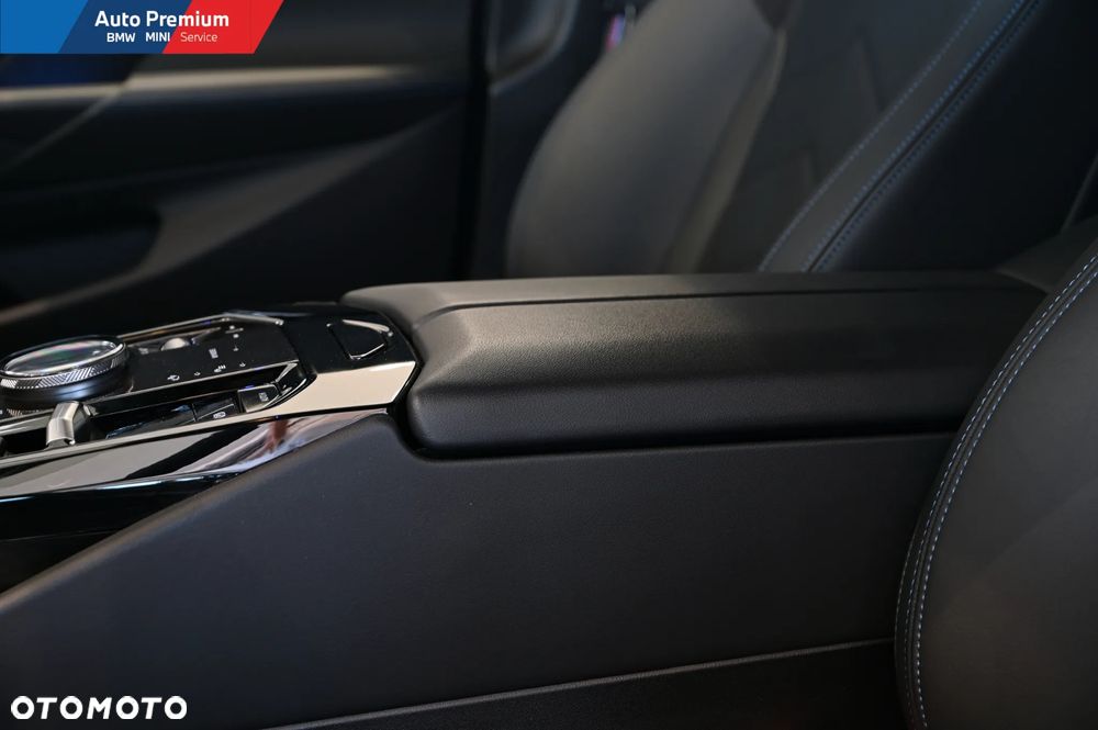 BMW Seria 5 520d xDrive mHEV - 9