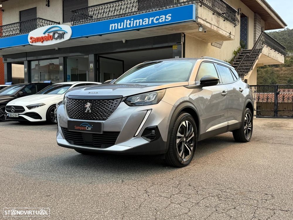 Peugeot 2008 1.2 PureTech Allure - 2