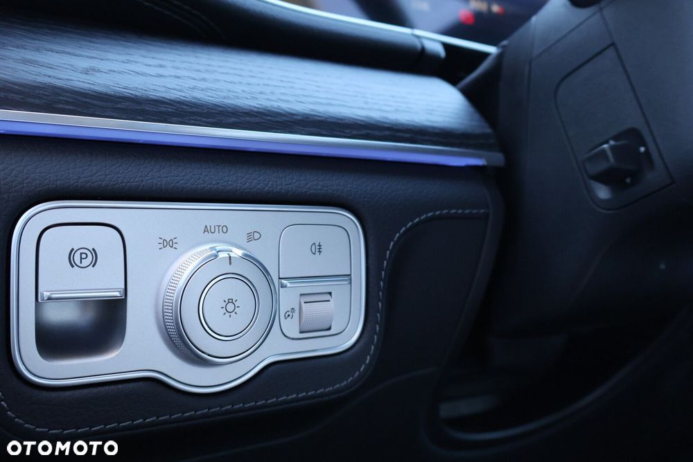 Mercedes-Benz GLE - 16