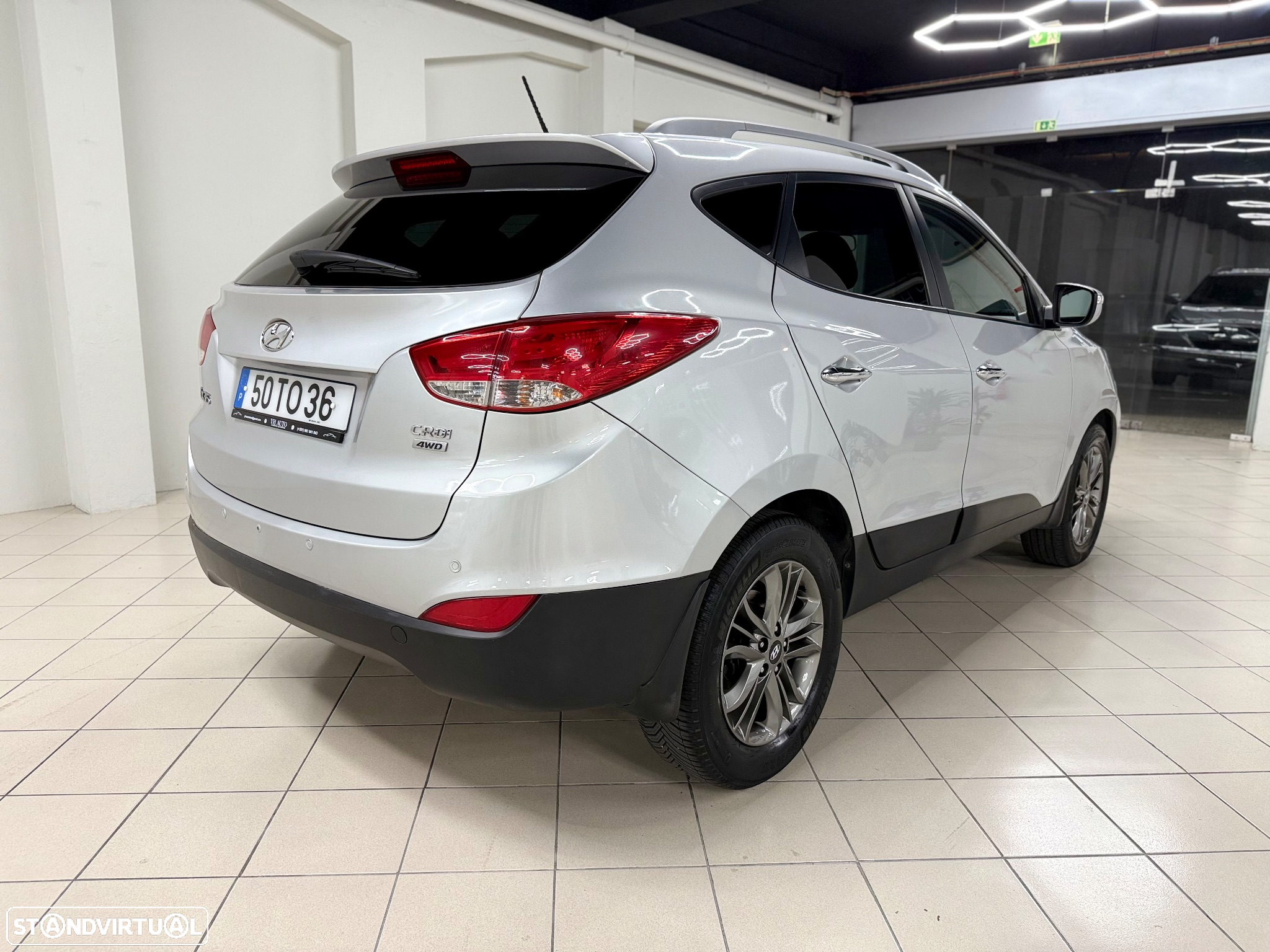Hyundai ix35 2.0 CRDi 4WD Auto Premium - 8