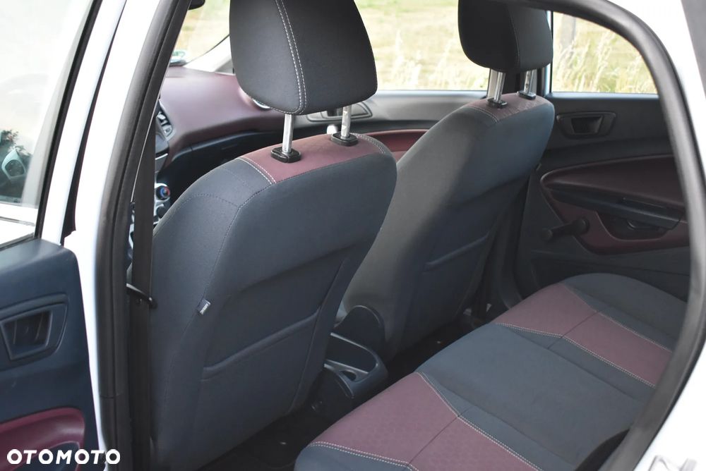 Ford Fiesta 1.25 Titanium - 23