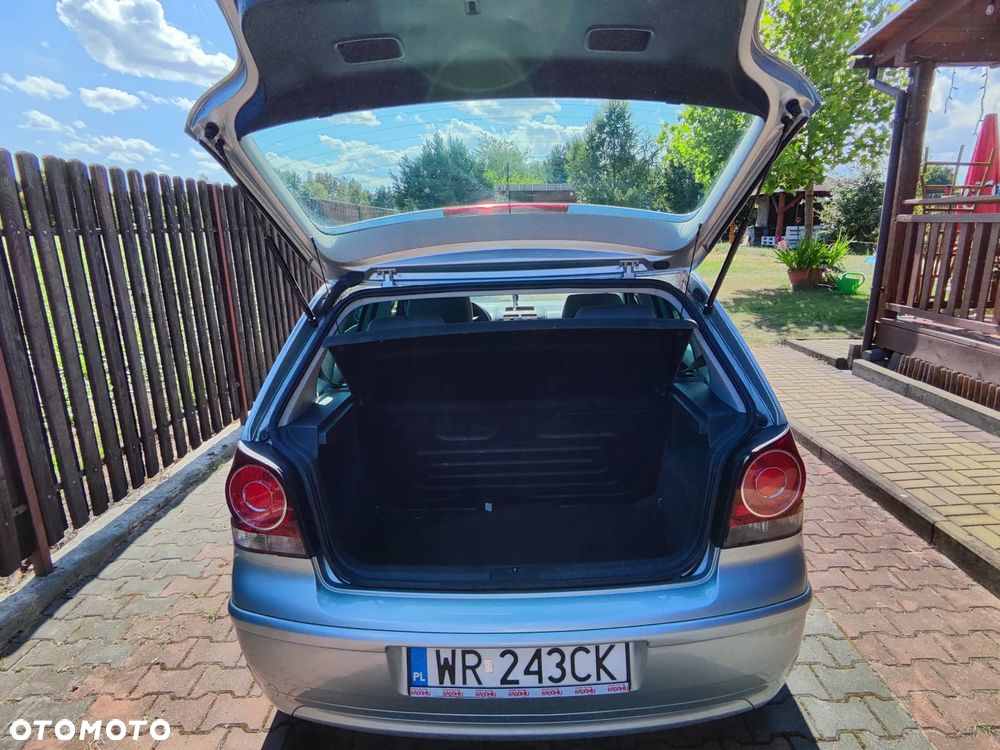 Volkswagen Polo - 13