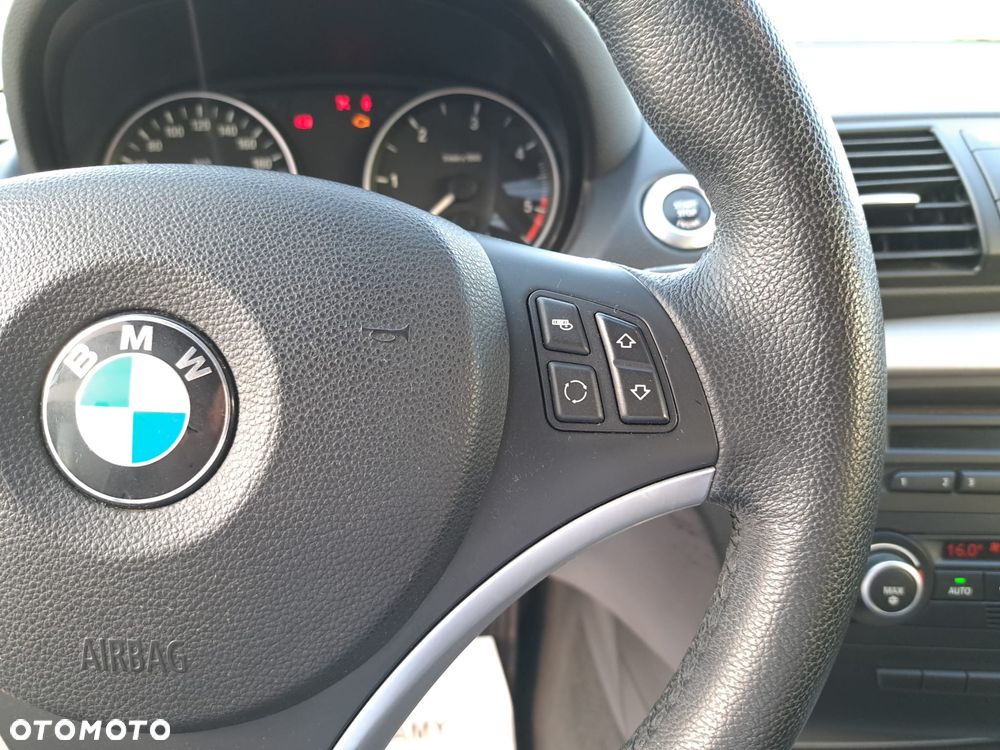 BMW Seria 1 116d DPF Edition Lifestyle - 27