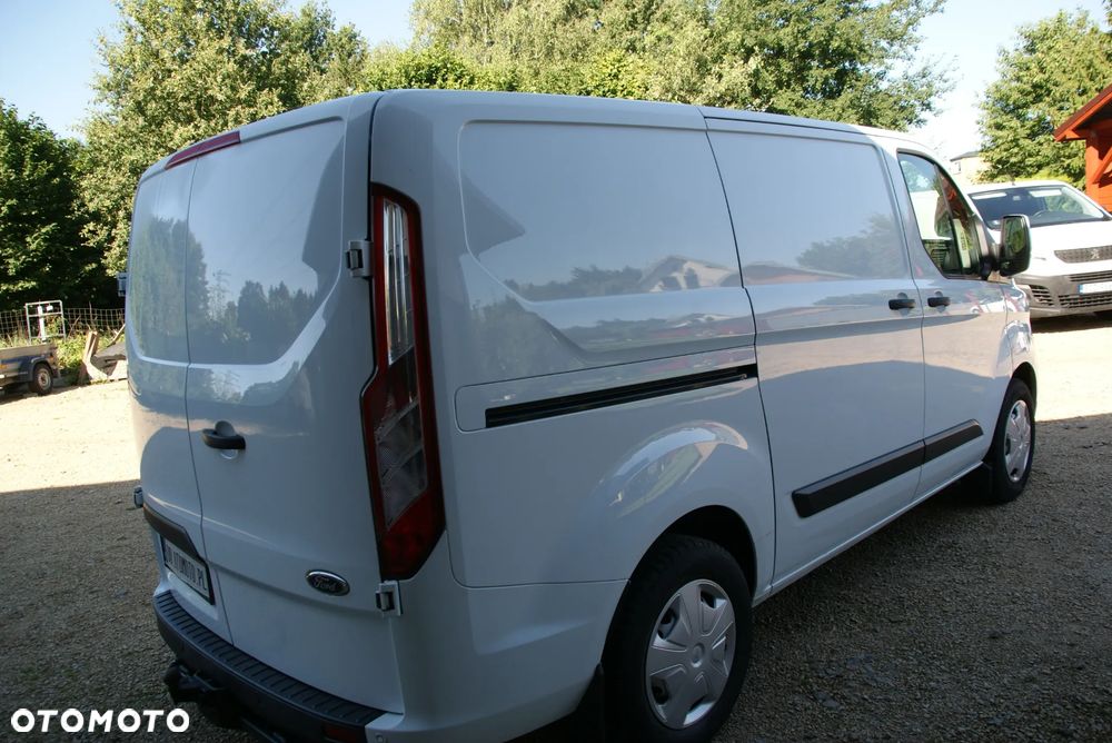 Ford Transit Custom - 14