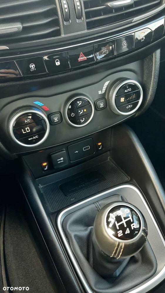 Fiat Tipo Kombi 1.0 T3 Cross - 29