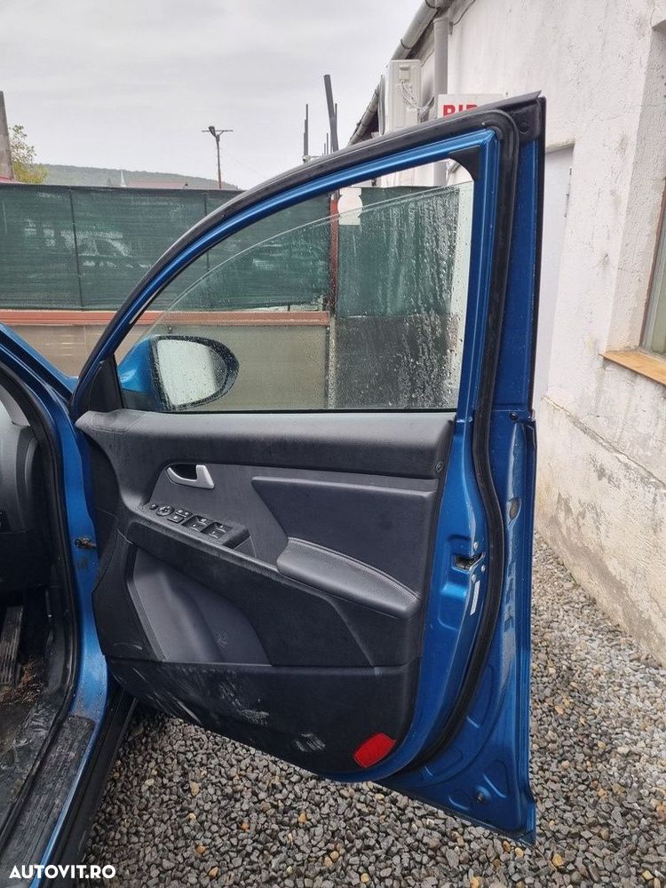 Usa Dreapta Fata Kia Sportage III 2010 - 2016 SUV 4 Usi Byte Blue 5B (1352) - 2