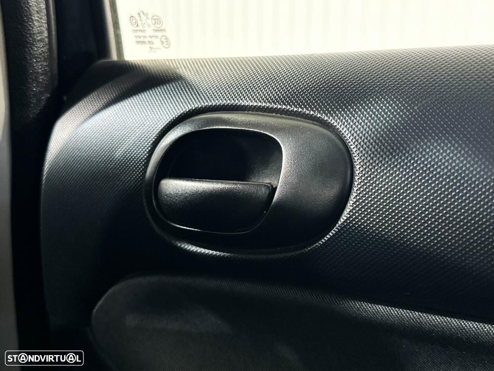 Peugeot 206+ 1.1 Urban - 23