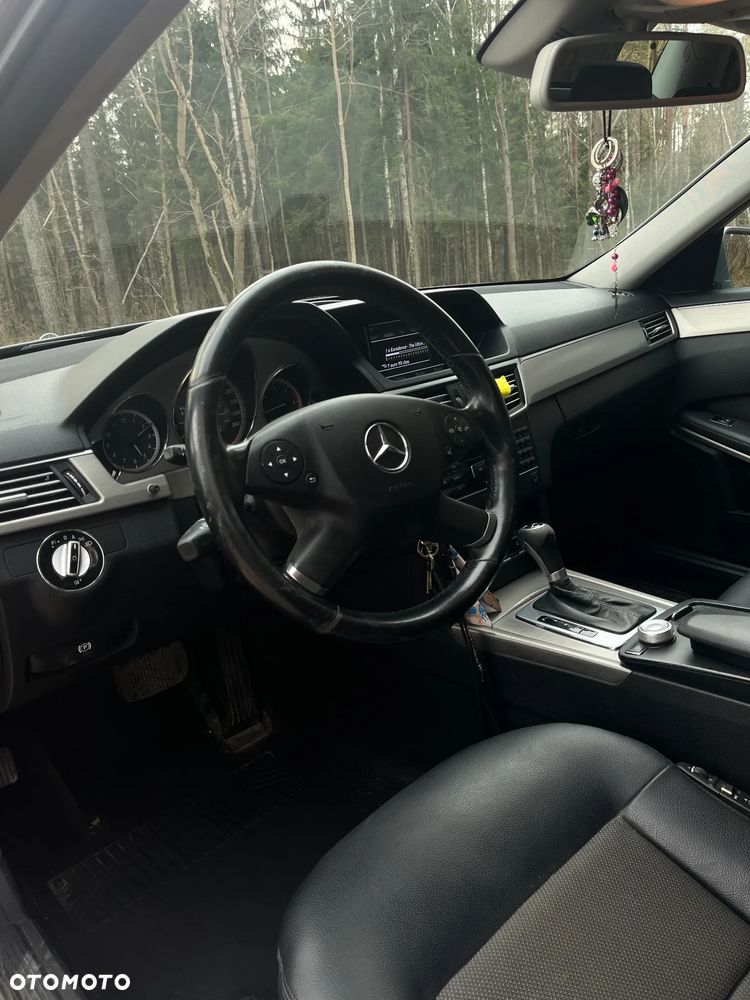 Mercedes-Benz Klasa E - 5