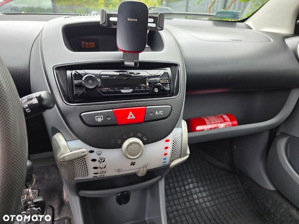 Peugeot 107 1.0 Trendy - 7