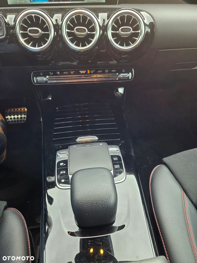 Mercedes-Benz Klasa A 200 7G-DCT Edition AMG Line - 25