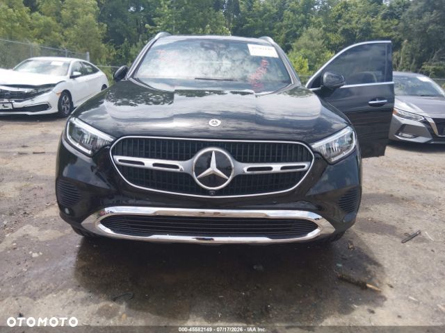 Mercedes-Benz GLC - 7