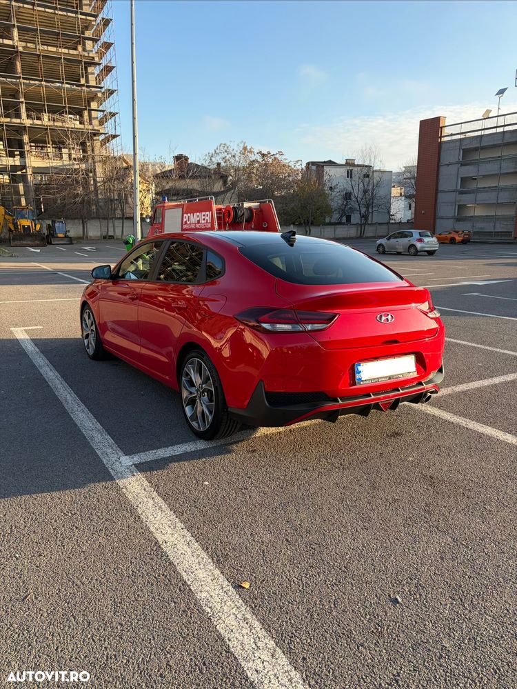 Hyundai i30 1.4 T-GDI DCT Fastback N-Line - 4