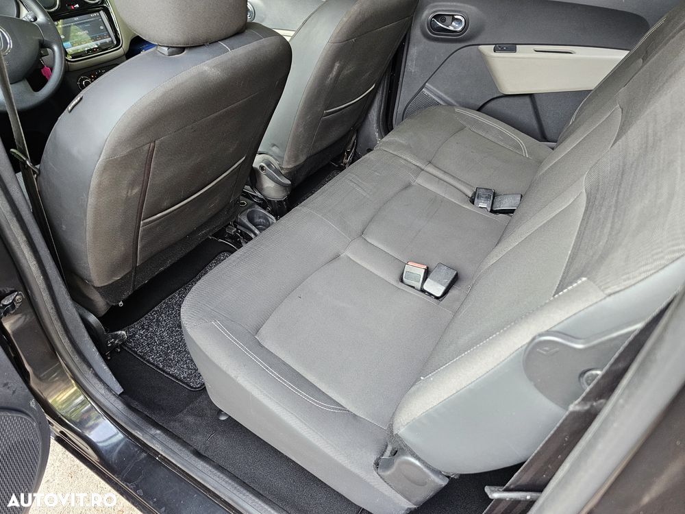 Dacia Lodgy TCe 115 Laureate - 9