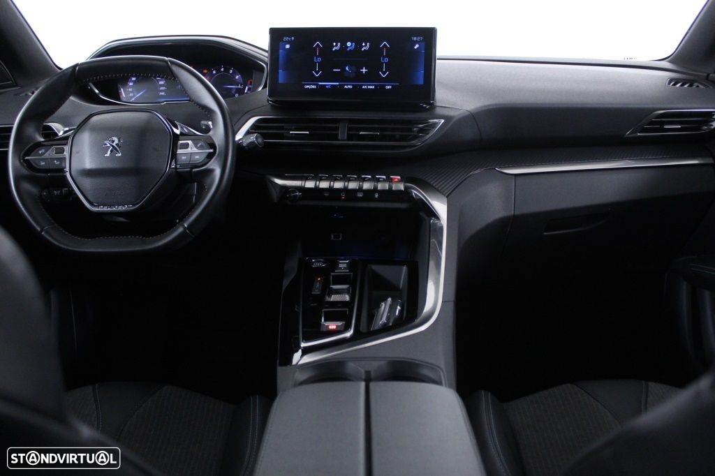Peugeot 5008 1.2 PureTech Allure Pack EAT8 - 17