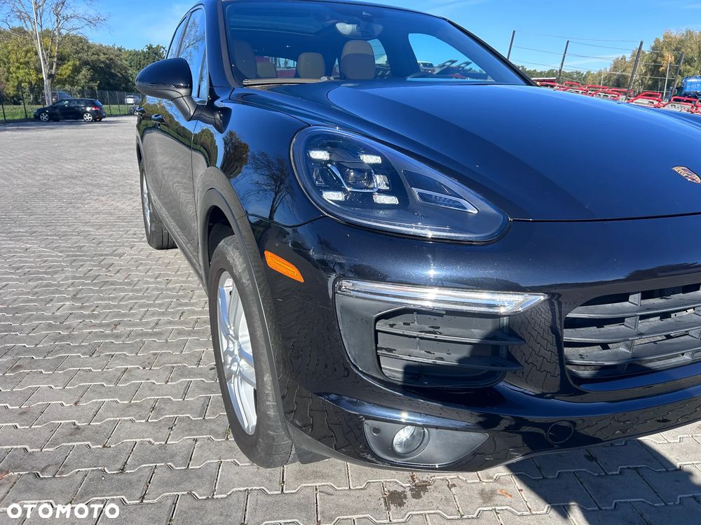 Porsche Cayenne Standard - 5