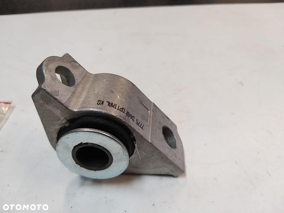 Silenblock tuleja  wahacza Fiat lewy FIAT  PUNTO 93-00 LAncia Y Ypsilon  7775343 - 1