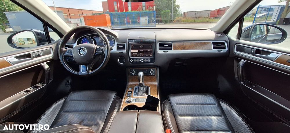 Volkswagen Touareg - 4