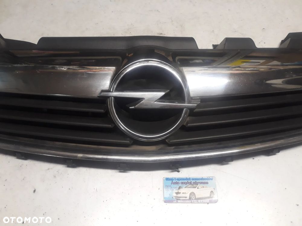 GRILL ATRAPA OPEL ZAFIRA B  13157590 - 4