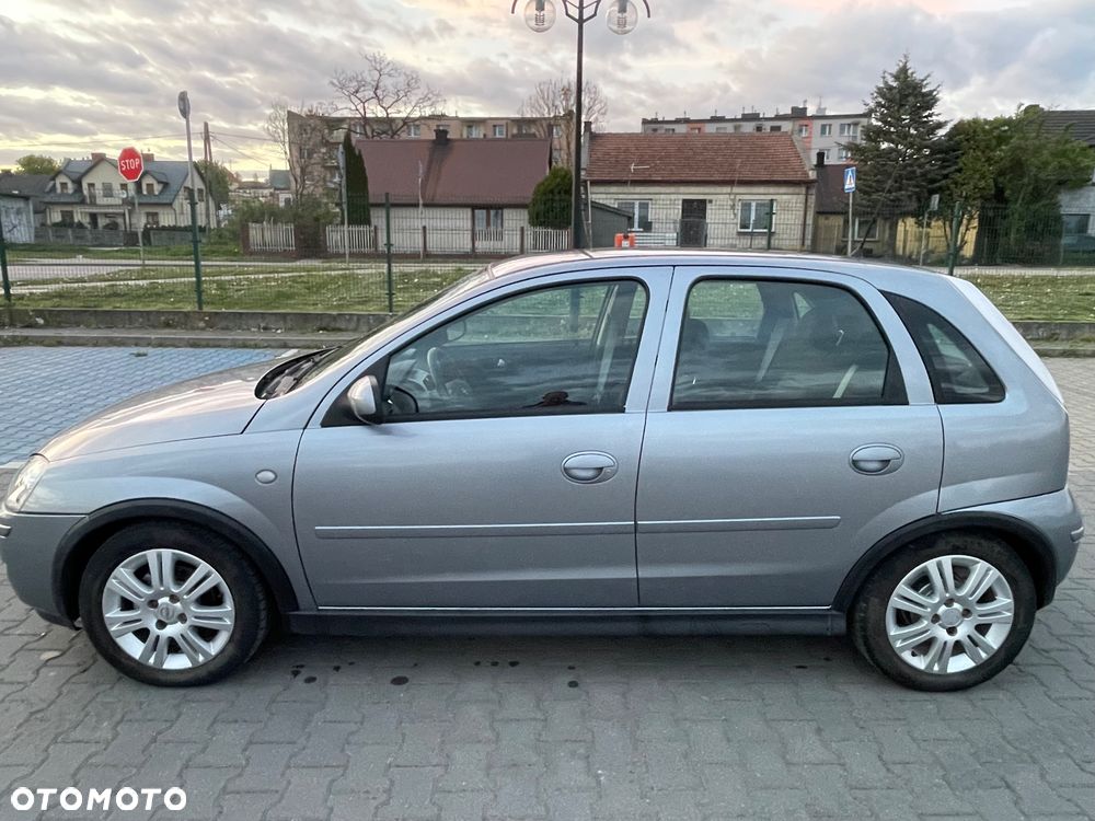Opel Corsa 1.2 16V Cosmo EasyTronic - 8