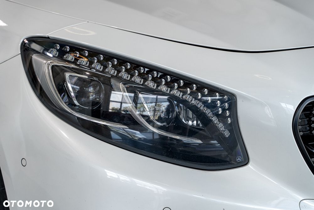 Mercedes-Benz Klasa S 500 4-Matic 7G-TRONIC - 35