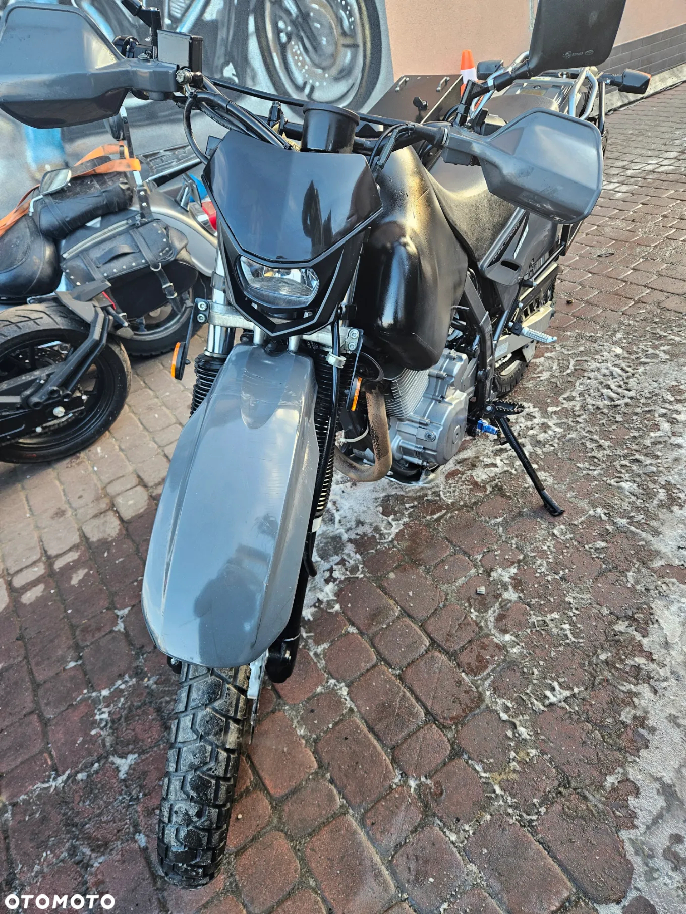 Suzuki DR - 2