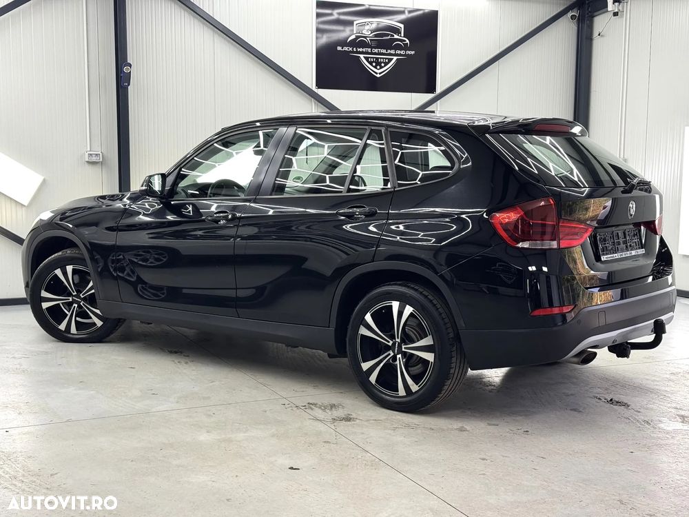 BMW X1 xDrive20d Sport Line - 16