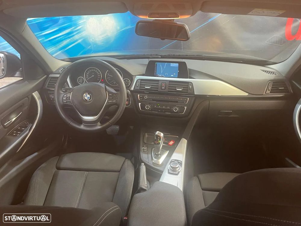 BMW 318 d Line Sport Auto - 29