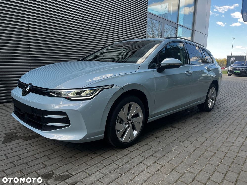 Volkswagen Golf - 5