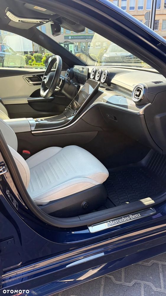 Mercedes-Benz Klasa C 220 d mHEV AMG - 7