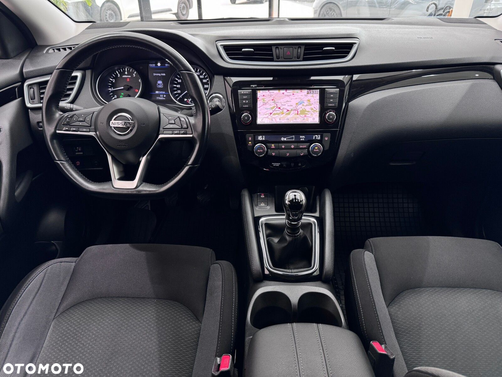 Nissan Qashqai 1.3 DIG-T N-Connecta - 14