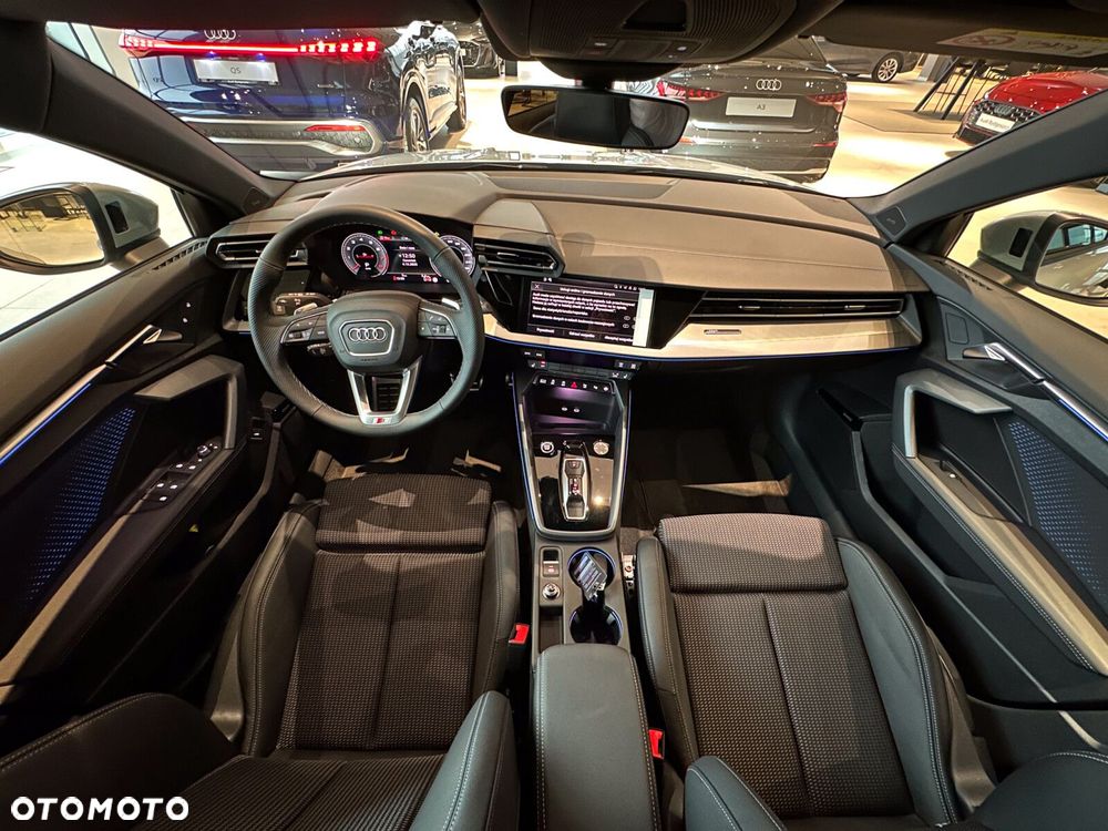 Audi A3 Allstreet - 21