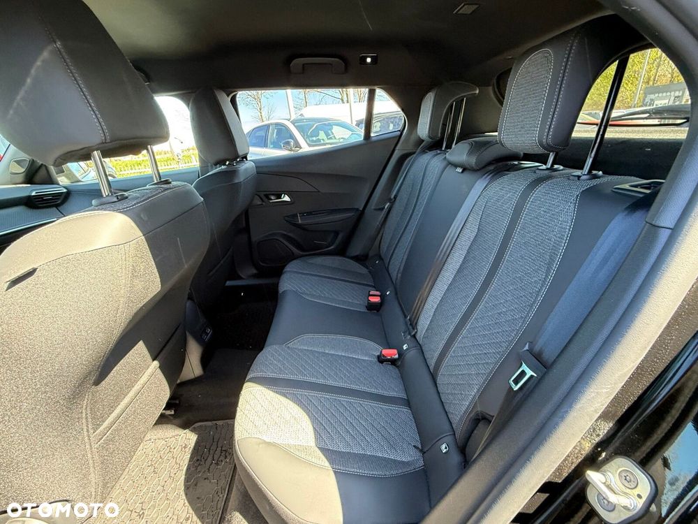 Peugeot 2008 1.2 PureTech Allure Pack S&S EAT8 - 20