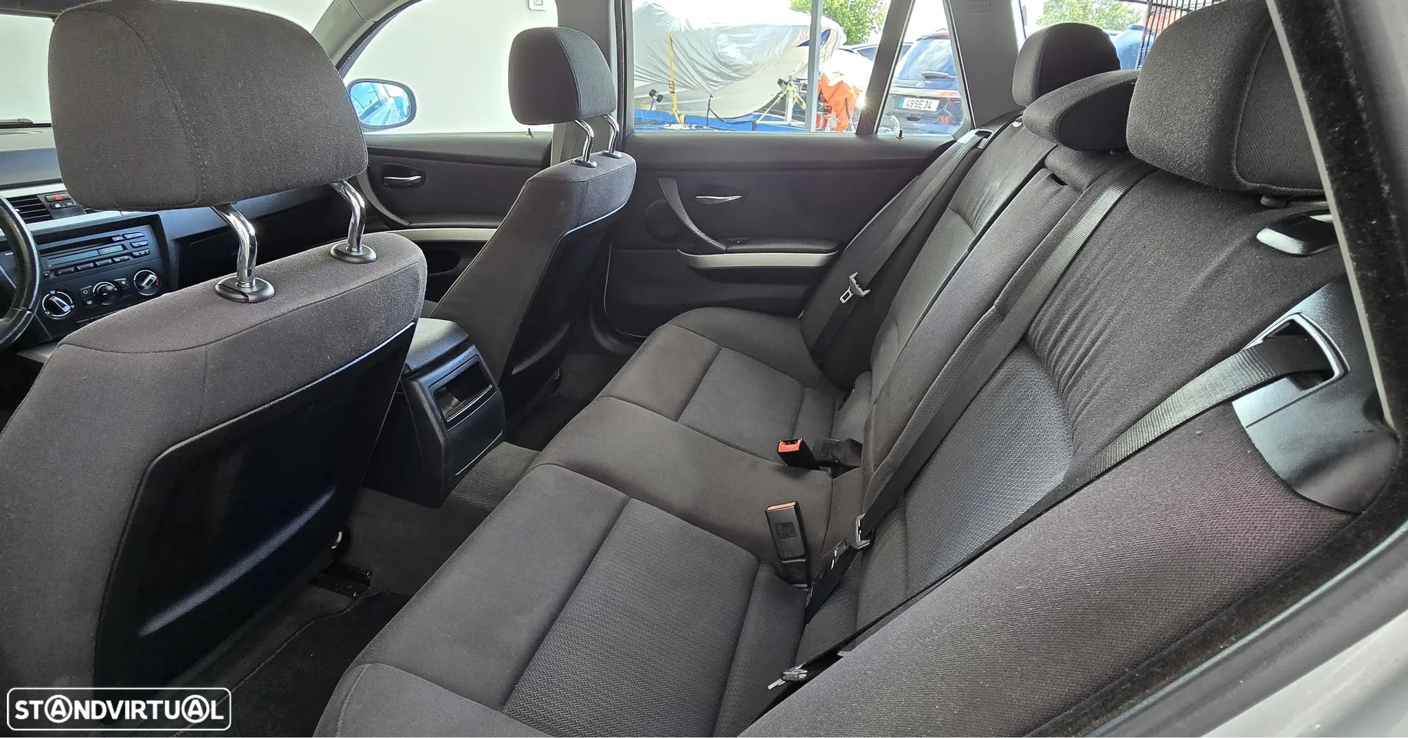 BMW 318 d DPF Touring Edition Sport - 9