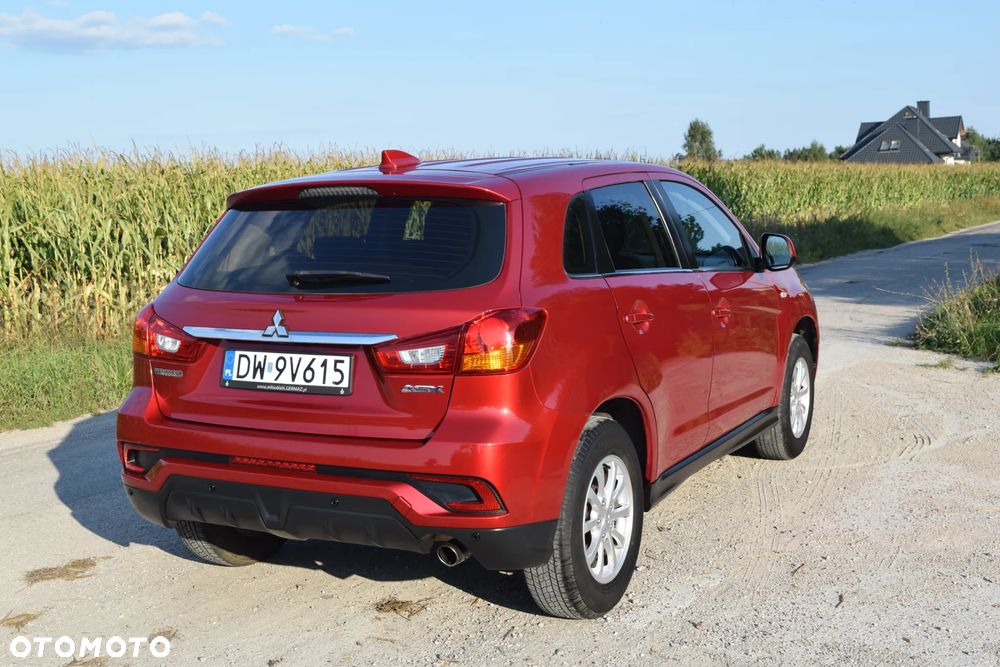 Mitsubishi ASX - 5