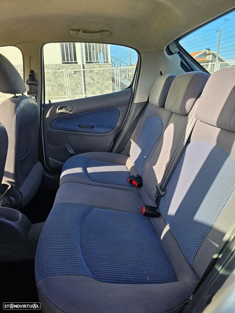 Peugeot 206 1.1 Color Line - 20