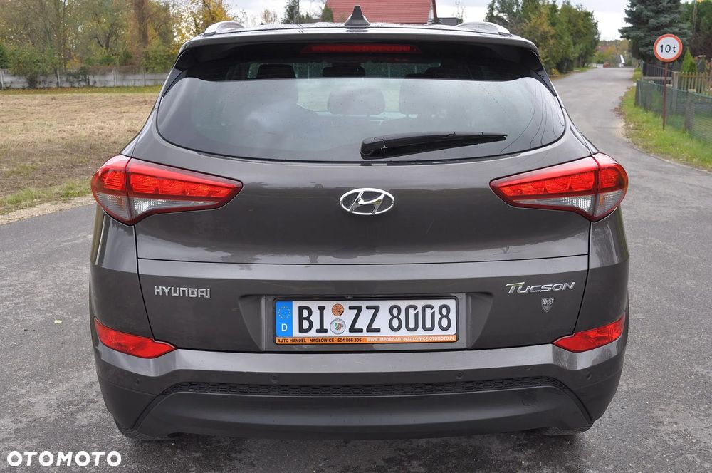 Hyundai Tucson 1.6 GDI BlueDrive Design 2WD - 12