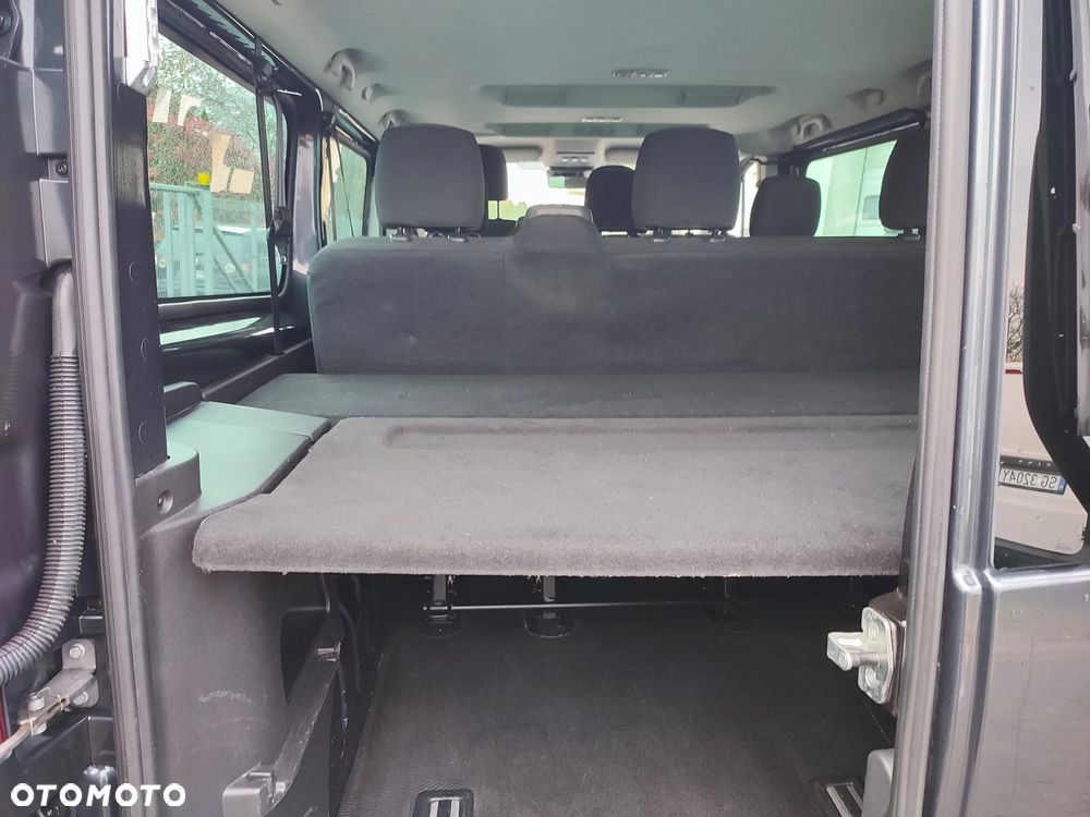 Renault Trafic SpaceClass 2.0 dCi - 26