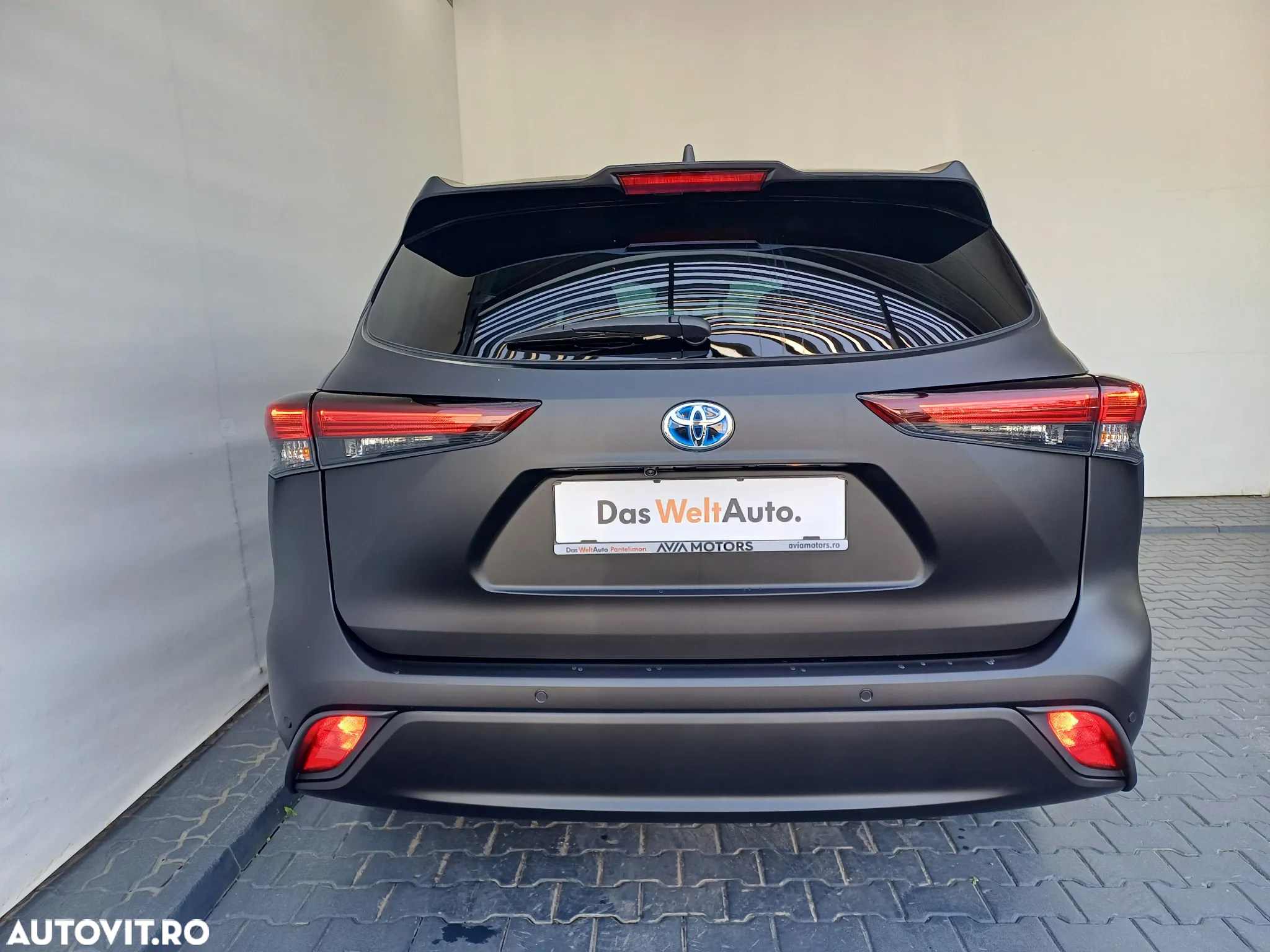 Toyota Highlander 2.5 L Hybrid Dynamic Force 248CP Exclusive Metallic - 29