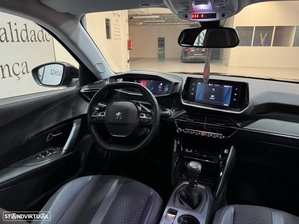 Peugeot 2008 1.2 PureTech Allure - 34
